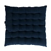 Подушка стеганая на стул из умягченного льна темно-синего цвета Essential, 40х40 см – покупайте в интернет-магазине furnitarium.ru